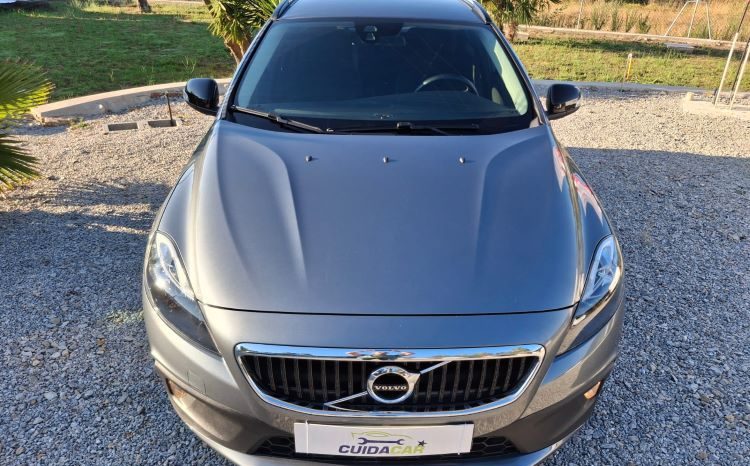 Volvo V40 Cross Country 2.0 D2 Kinetic Geartronic completo
