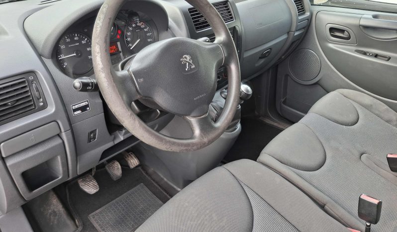 Peugeot Expert Furgoneta 2.0 HDI completo