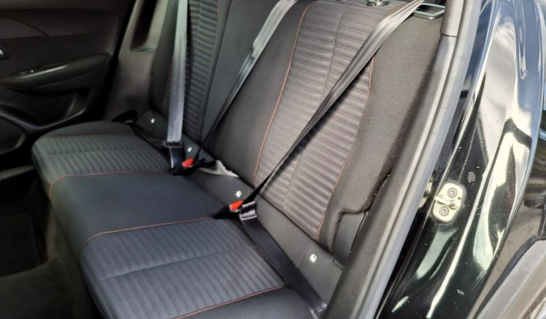 Peugeot 2008 1.5 BlueHDi Active Pack completo