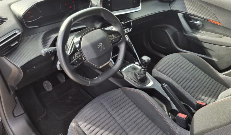 Peugeot 2008 1.5 BlueHDi Active Pack completo