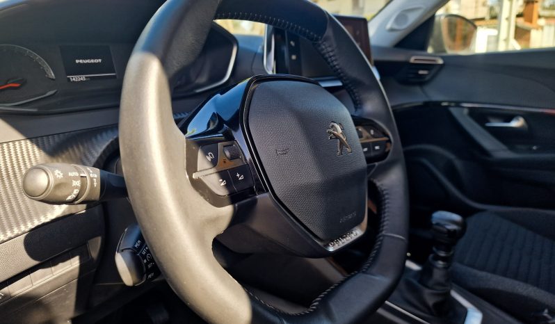 Peugeot 2008 1.5 BlueHDi Active Pack completo