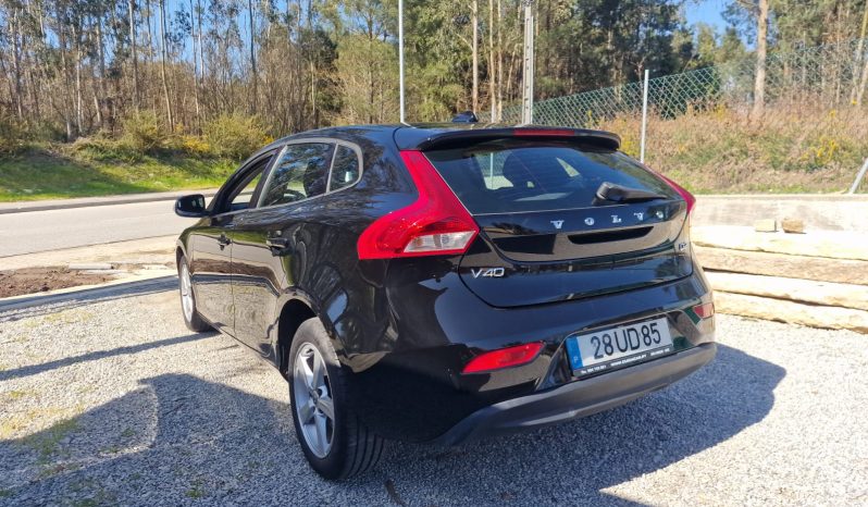 Volvo V40 D2 2.0 Kinetic Eco completo