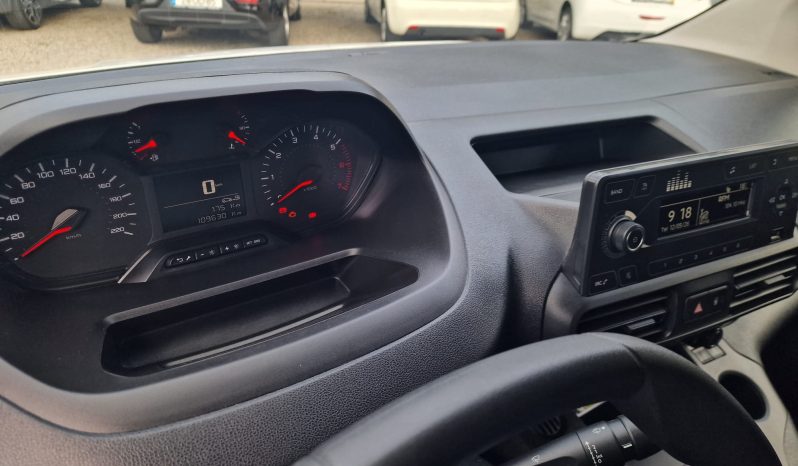 Peugeot Partner 1.5 BlueHDi Premium Standart completo