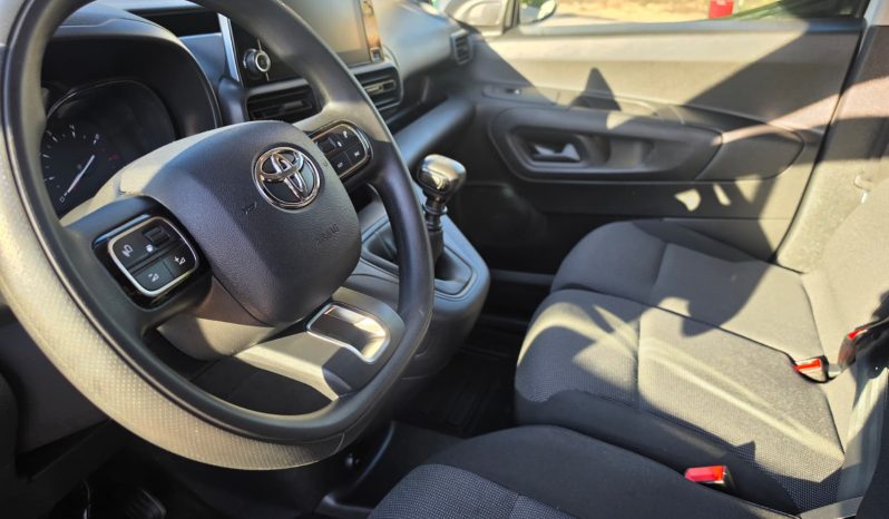 TOYOTA PROACE CITY 1.5D L1 EXCLUSIVE completo
